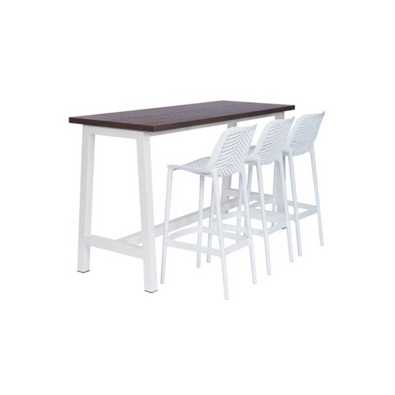 Stand High Meeting Tables Ideal for Touchdown Office Space